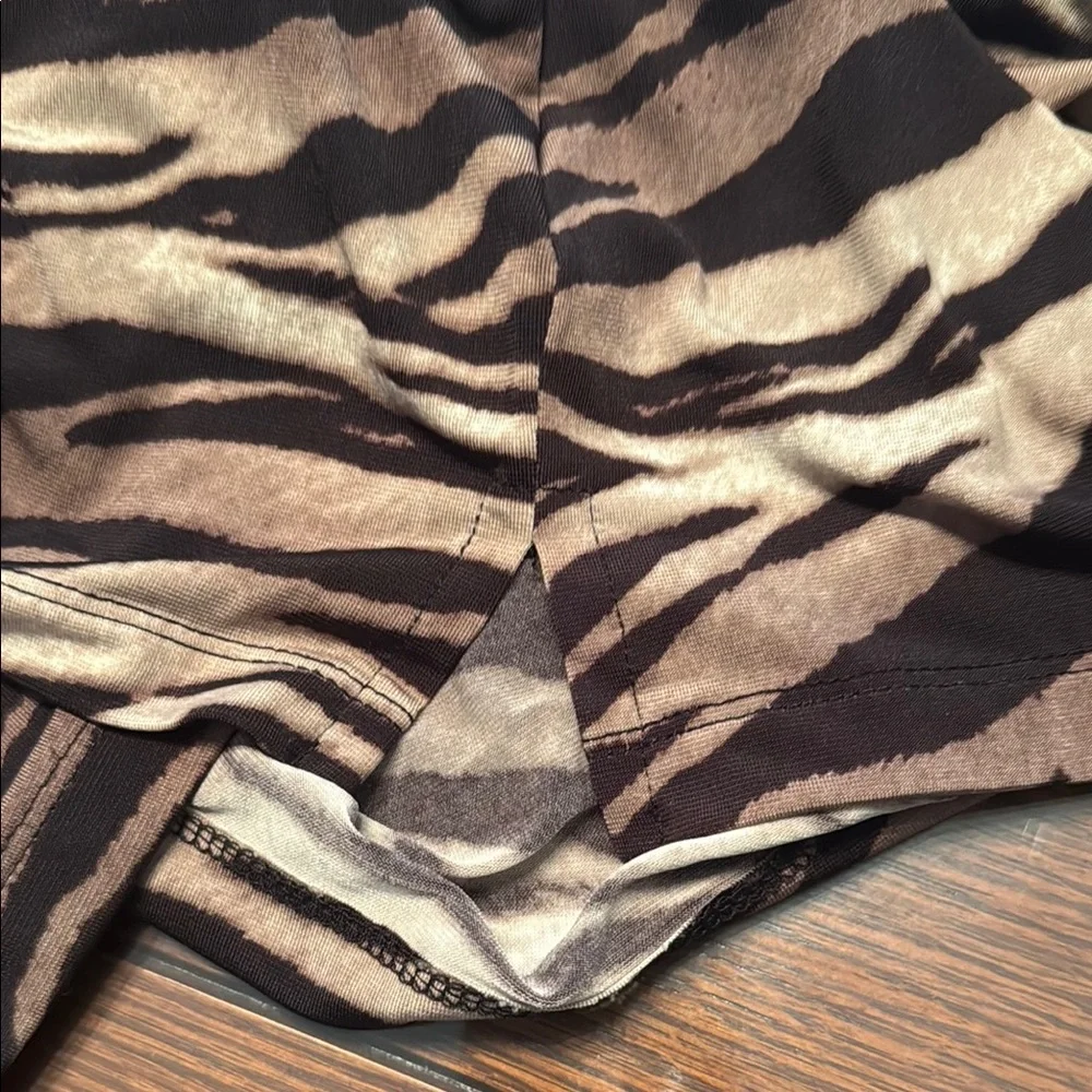 Nine West Brown Ruffled Buttoned Blouse - Picture 4 of 9